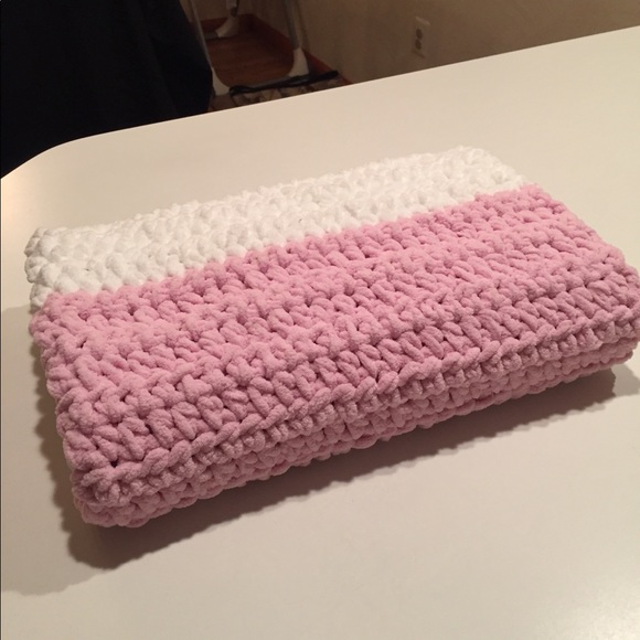 Hand Crocheted Baby Blanket - New - Just Made - Picture 4 of 9